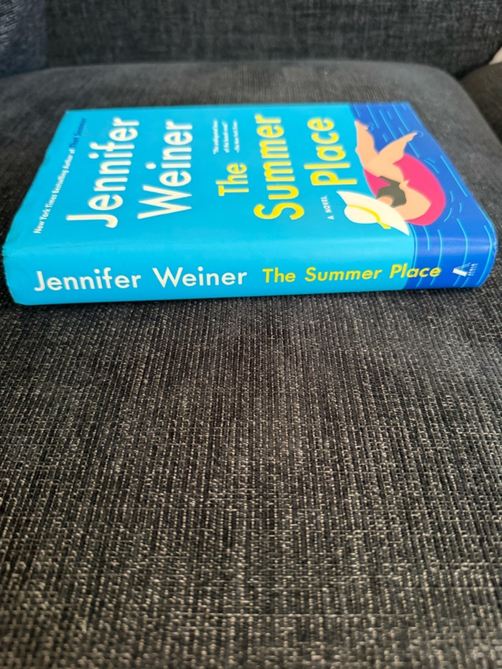 Jennifer Weiner - The Summer Place HardCover
